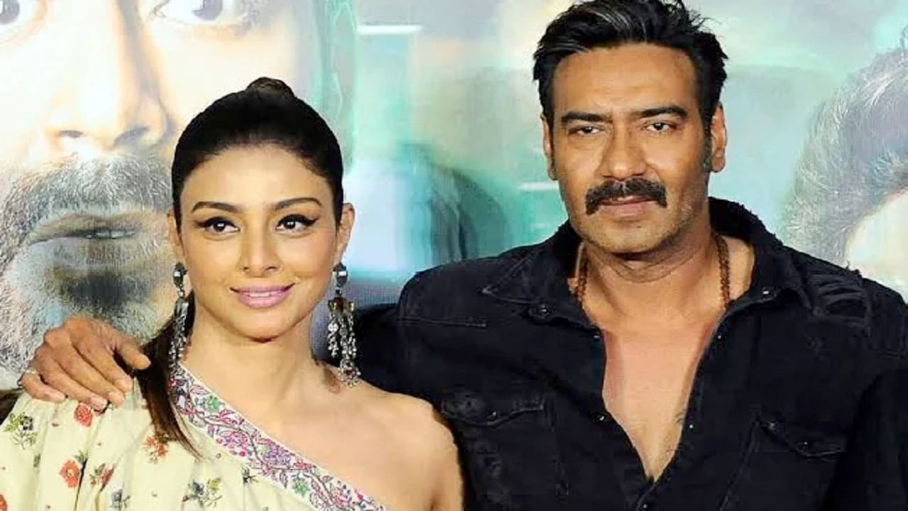 अभिनेता अजय देवगण याच्यासोबत तब्बू हिचं नाव जोडण्यात आलं. दोघांनी अनेक सिनेमांमध्ये एकत्र काम देखील केलं. पण दोघांनी देखील कधीच त्यांच्या नात्याची स्वीकार केला नाही... अखेर अजय याने अभिनेत्री काजोल हिच्यासोबत लग्न केलं.