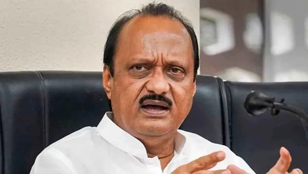 अजितदादांना मोठा धक्का, बड्या नेत्यानं सोडली साथ, घडामोडींना वेग