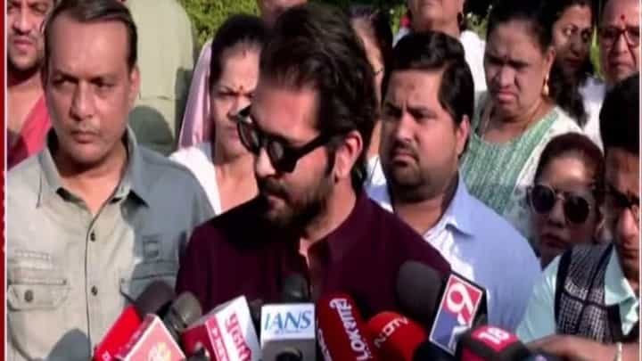 अमित ठाकरे उद्या नेरूळ पोलीस ठाण्यात जाणार! काय आहे कारण? अमित ठाकरे उद्या नेरूळ पोलीस ठाण्यात जाणार! काय आहे कारण?