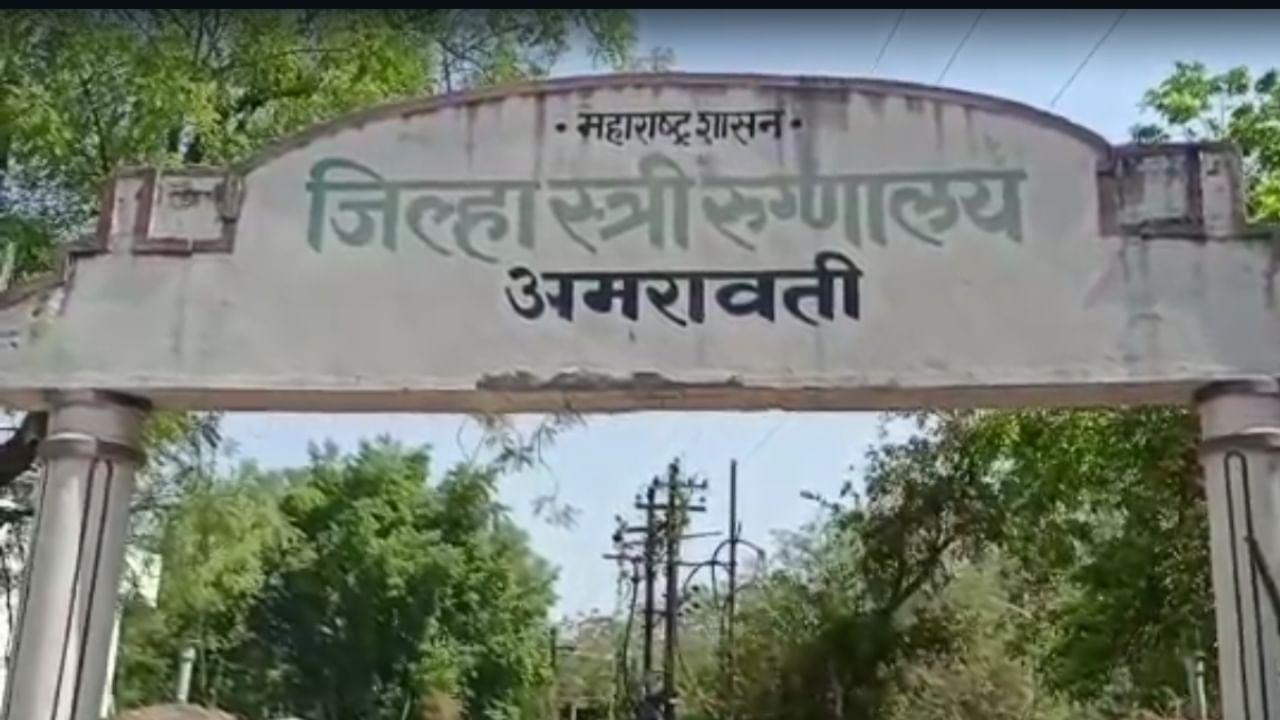 जाणूनबुजून बालविवाह घडवून आणणारे, सोहळा पार पाडणारे किंवा प्रोत्साहन देणारे आई-वडील, नातेवाईक, पुरोहित अशा सर्व संबंधितांनाही याच शिक्षेची तरतूद आहे.