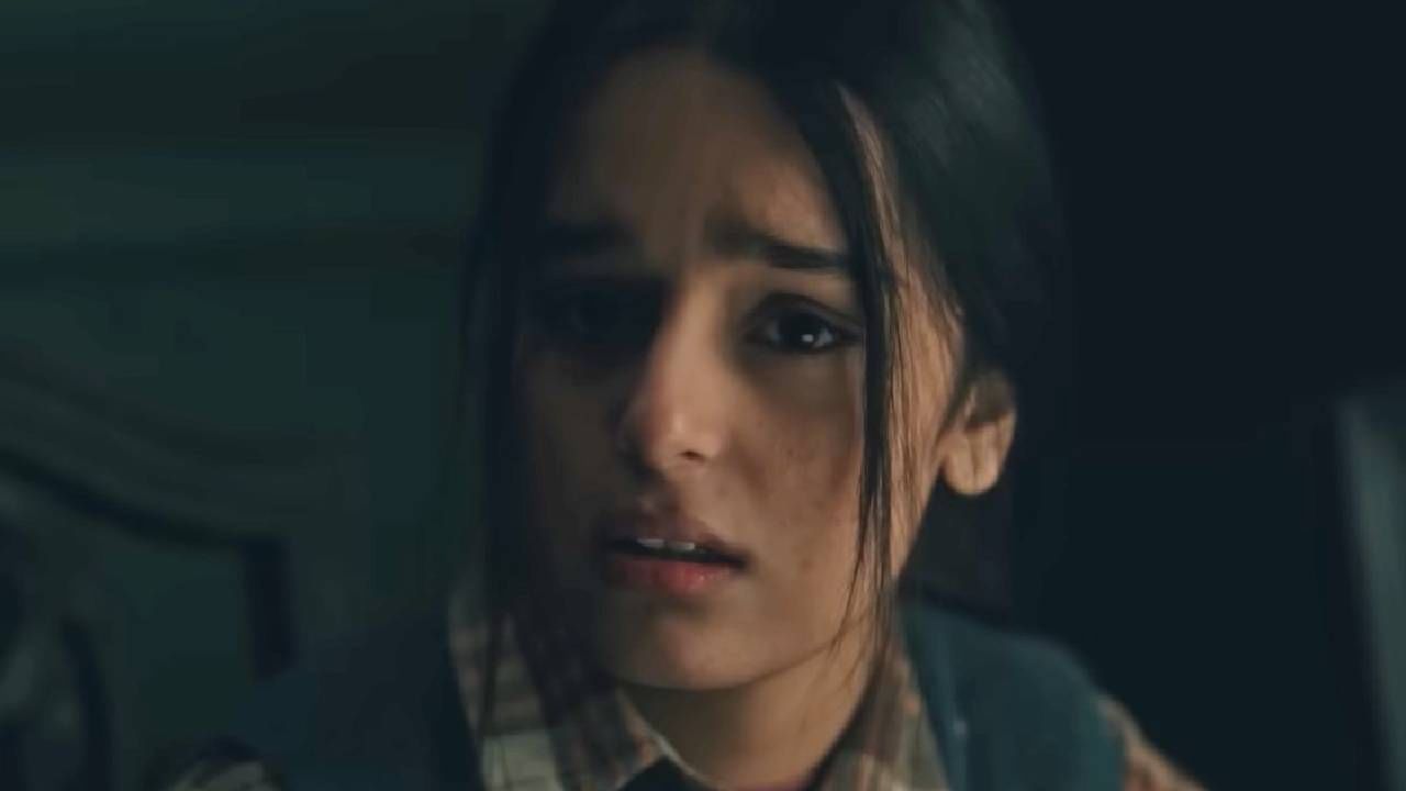 बारामुल्लामधील लहान मुलं रहस्यमय पद्धतीने गायब होऊ लागतात. सर्वांत आधी बारामुल्लामधील एका माजी आमदाराचा मुलगा अचानक गायब होतो. त्यानंतर ही केस रिदवानकडे सोपवली जाते. इथूनच या चित्रपटाच्या कथेची सुरुवात होते. 
