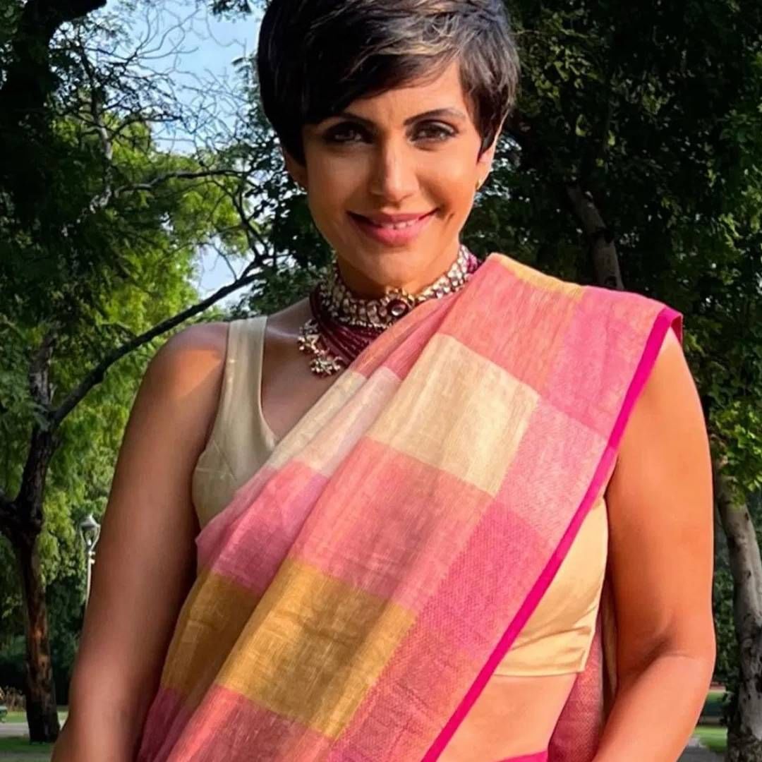 आमच्याजवळ पैसे नव्हते, मंदिरा बेदीने एका प्रसिद्ध हिऱ्याच्या ब्रांडसाठी जाहीरात शूट केलेली. मंदिराने जाहीरातीचा सर्व पैसा WCAI ला दान केला, असं नूतन म्हणाल्या. 