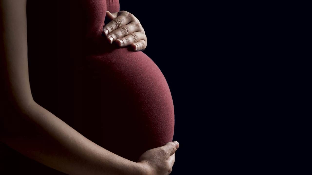 मूल नसल्याने जोडपे डॉक्टरकडे गेले, नंतर कळालं पत्नी स्त्री नसून पुरुष, नंतर काय झालं वाचा मूल नसल्याने जोडपे डॉक्टरकडे गेले, नंतर कळालं पत्नी स्त्री नसून पुरुष, नंतर काय झालं वाचा