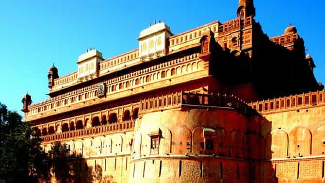 बिकानेरला जाणार असाल तर ‘या’ 5 ठिकाणी नक्की जा