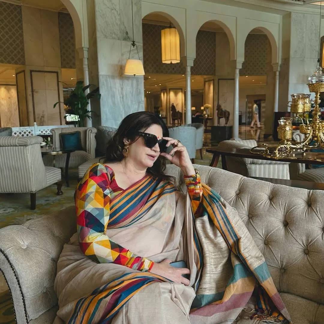 61 वर्षीय कुनिका सदानंद बिग बॉसमध्ये कुमार सानूंसोबतच्या विवाहबाह्य संबंधांवर मोकळेपणाने बोलली आहे. लग्न, घटस्फोटावर रिएक्ट झाली, कुनिकाच्या या कबुलीनंतर कुमार सानूंची पूर्व पत्नी रीता भट्टाचार्य आणि त्यांचा मुलगा जान कुमारने प्रतिक्रिया दिली. 