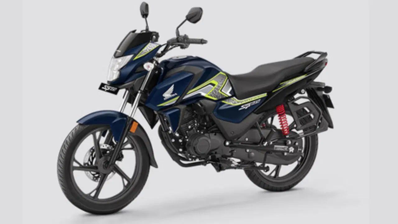  होंडा CB125 हॉर्नेट या कॅटगरीत ही सर्वात स्पोर्टी बाईक आहे. यात 123.94 सीसीचे सिंगल सिलींडर इंजिन आहे. ते 11.14 PS पॉवर देते. जे एका स्मुथ गिअरबॉक्स आणि रिफाईंड पॉवर डिलीव्हरीसह आहे. हीचा  12-लिटरचा टँक आणि मिड- रेंज टॉर्क हिला शहराच्या अनुकूल बनवतो. हीची किंमत रुपये 1.03 लाख एक्स-शोरूम आहे.