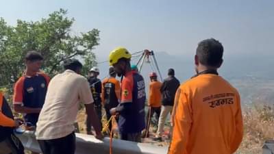 ताम्हिणी घाटात थार पाचशे फूट दरीत कोसळली, पुण्याच्या 6 तरुणांचा दुर्दैवी मृत्यू