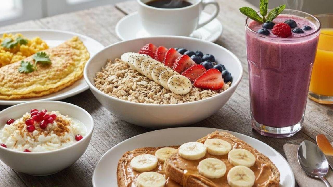 बरेच लोक आपल्या दिवसाची सुरूवात एखाद्या फळाने करतात. मात्र, उपाशीपोटी कधीच फळ खाऊ नयेत. हा तुम्ही नाश्त्यासोबत फळ खात असाल तर वेगळी गोष्ट आहे. 