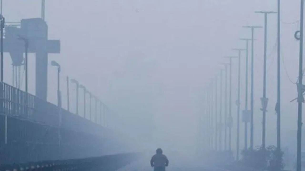 पुढील 24 तास धोक्याचे! राज्यावर मोठं संकट, लाटेचा थेट इशारा, 19 आणि 20 नोव्हेंबरला.. पुढील 24 तास धोक्याचे! राज्यावर मोठं संकट, लाटेचा थेट इशारा, 19 आणि 20 नोव्हेंबरला..