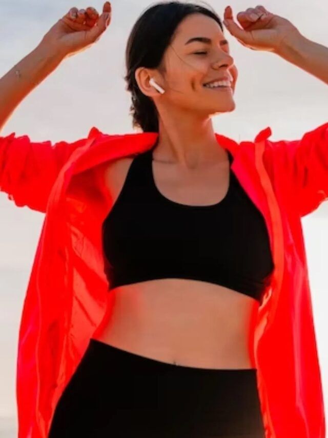 हिवाळ्यात महिलांसाठी 'हे' फळे अत्यंत लाभदायक, जाणून घ्या होणारे फायदे