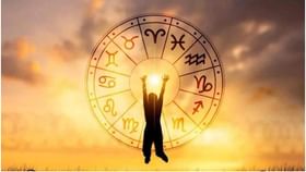 बुध-शुक्र ग्रहाच्या दुर्मिळ युतीचा योग, 3 राशींवर पडणार पैशांचा पाऊस!