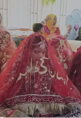 धुळे : २२ गरजू जोडप्यांचा सामुहिक विवाहसोहळा थाटामाटात संपन्न.