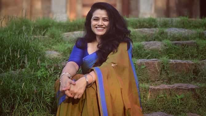 Girija Oak ने ब्रेकअपबद्दल आणि पहिल्या Kiss बद्दल मौन सोडलं तेव्हा..., सर्वत्र अभिनेत्रीची चर्चा