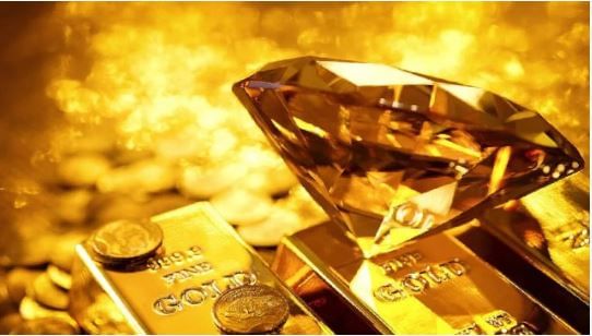 आता हा भाव घसरला. असे असतानाच आता चीनने जगाला हारवून टाकणारा निर्णय घेतला आहे. चीन हा जगात सोन्याची सर्वाधिक खरेदी करणारा देश आहे. आता चीनच्या या नव्या निर्णयामुळे सोन्याच्या जागतिक बाजाराला मोठा फटका बसू शकतो. 