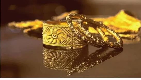 मिळालेल्या माहितीनुसार चीनचा हा नवा निर्णय 1 नोव्हेंबर 2025 रोजी लागू होणार आहे. या निर्णयानुसार चीनमधील शांघाई गोल्ड एक्स्चेंजमधून घेतलेल्या सोन्यावरील व्हॅटमधील सूट रद्द करण्यात आली आहे. 