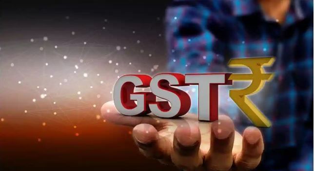 हा प्रकार घडल्यानंतर अजमेर सिंह यांनी जीएसटीच्या कार्यालयात जाऊन चौकशी केली. त्यानंतर धक्कादायक प्रकार समोर आला आहे. मिळालेल्या माहितीनुसार त्यांच्या नावाने  Cee Kay International नावाची एक खोटी कंपनी चालू करण्यात आली आहे. 