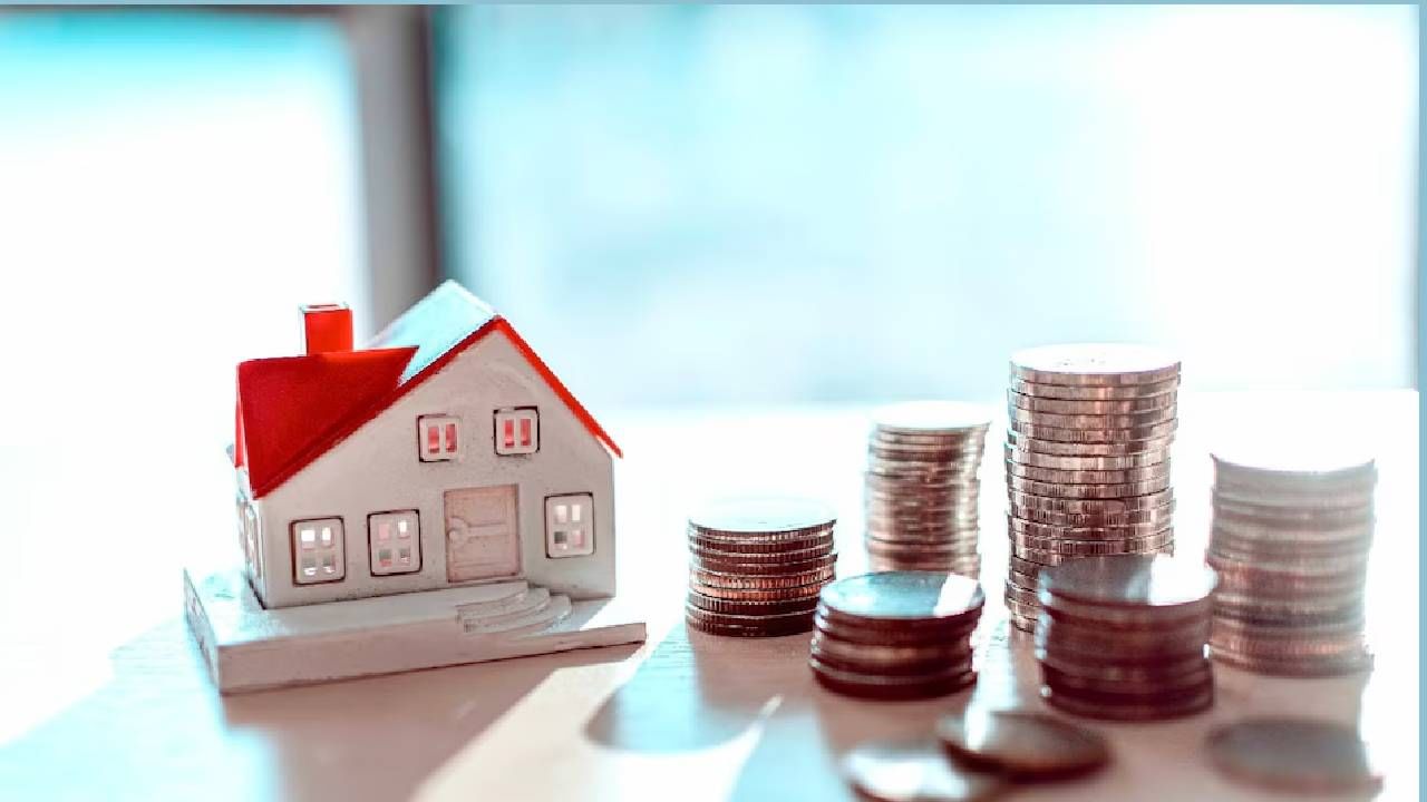 कर्ज मंजुरीसाठी बँका सर्वात अगोदर सॅलरी स्लिप मागतात. त्याशिवाय कर्जाचा अर्ज पुढे सरकत नाही. जर कंपनीने सॅलरी स्लीप दिली नाही. वेतन विवरण पत्रक दिले नाही तर मग अशावेळी बँका कर्ज प्रकरण नामंजूर करू शकतात.