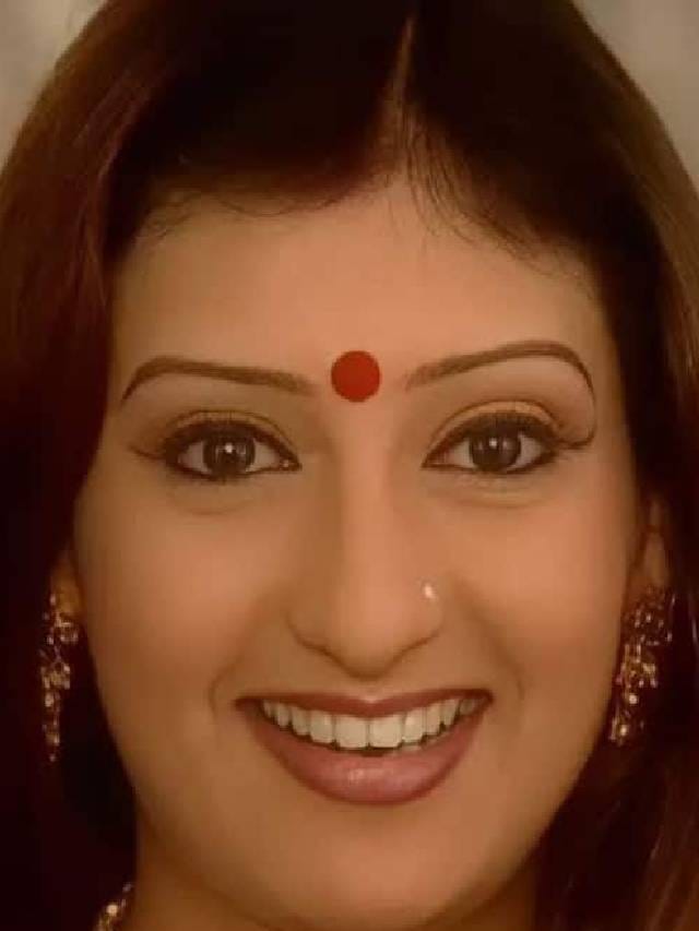 23 वर्षांत इतकी बदलली टीव्हीची ‘कुमकुम’; पहा जुही परमारचं ट्रान्सफॉर्मेशन