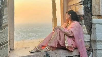 महिला खासदारचं धक्कादायक वक्तव्य, सर्वत्र खळबळ म्हणाली, सर्वांना फक्त मुलगा...