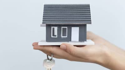 गृहकर्ज घेतल्यानंतर क्रेडिट स्कोअर वाढला, बँका कर्जाचे व्याजदर कमी करतील, जाणून घ्या