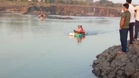 नदी पात्रात अचानक वाढले पाणी, 5 महिला व 2 मुले अडकली, अखेर मदत मिळाली