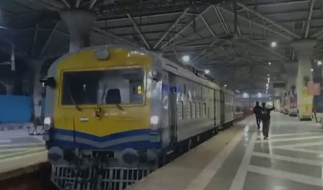 मध्य रेल्वेच्या या नव्या उपनगरीय मार्गाच्या बांधकामासाठी २७८२ कोटी खर्च मंजूर झाला आहे.  या प्रकल्पाचे फिजिकल वर्क जवळपास ८० टक्क्यांहून अधिक झाले आहे.