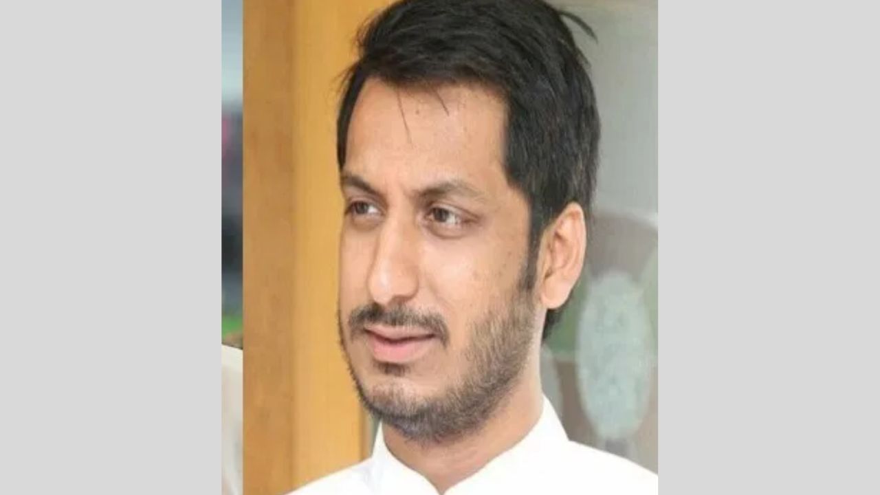 मोठी बातमी! जमीन घोटाळ्याचा आरोप, पार्थ पवार यांना सर्वात मोठा दणका, थेट आदेश निघाला