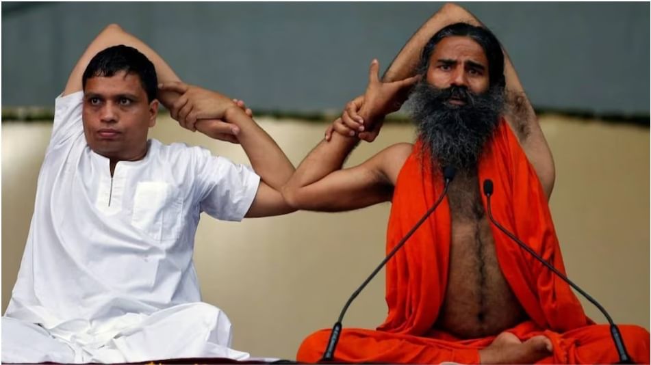 रामदेव बाबांनी सांगितलेले सकाळचे वार्मअप एक्सरसाईज करा आणि फिट राहा रामदेव बाबांनी सांगितलेले सकाळचे वार्मअप एक्सरसाईज करा आणि फिट राहा