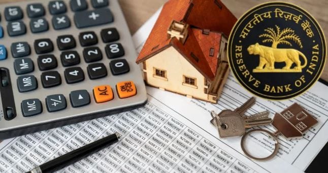 पतधोरण समितीची पुढील बैठक येत्या 3 ते 5 डिसेंबर रोजी होणार आहे. ही बैठक अगदी तोंडावर आलेली असताना आरबीआयच्या गव्हर्नरांनी रेपो रेट कमी करण्याची संधी असल्याचे म्हटले आहे. त्यामुळे आता येत्या डिसेंबर महिन्यात खरंच रेपो रेट कमी होणार का? हे पाहणे महत्त्वाचे ठरणार आहे. 