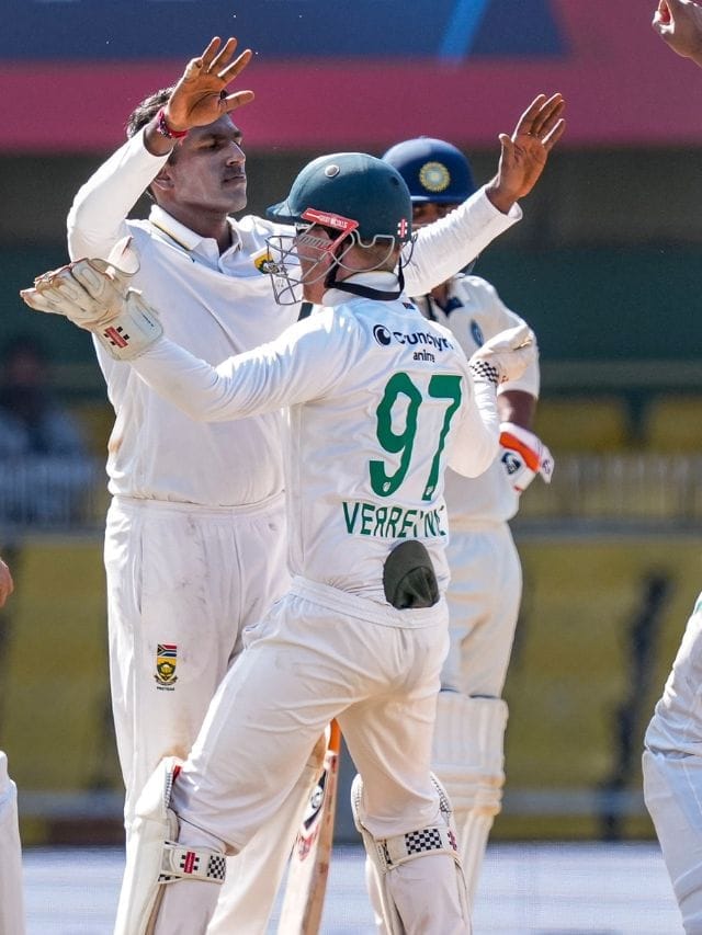 गुवाहाटी कसोटीत भारताच्या पराभवासह इतके सारे विक्रम, काय काय झालं?