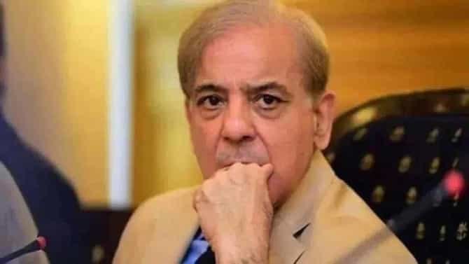 पाकिस्तानला मुस्लीम राष्ट्राचाच सर्वात मोठा दणका, एका निर्णयानं शाहबाज शरीफची झोप उडाली!