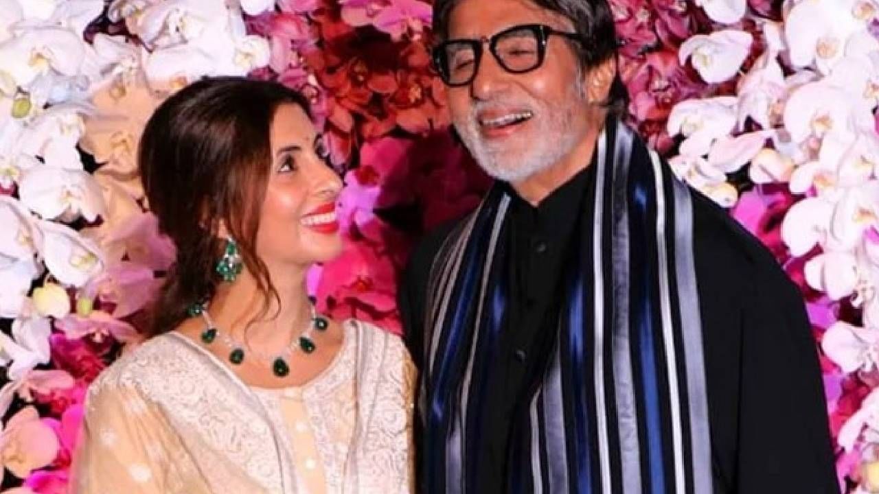 अमिताभ बच्चन यांची लाडकी मुलगी श्वेता बच्चन हिने बिझनेस मॅनेजमेंटमध्ये मास्टर्स डिग्री (MBA) मिळवली आहे.