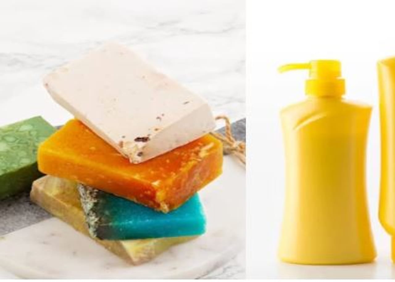 सध्या गाढविणीच्या दुधापासून तयार करण्यात आलेला साबण जगभरात चर्चेचा विषय ठरला आहे. विशेष म्हणजे लोक हा साबण आवडीने खरेदी करून वापरत आहेत. अगदी कमी काळात हा साबण प्रसिद्ध झाला आहे. 