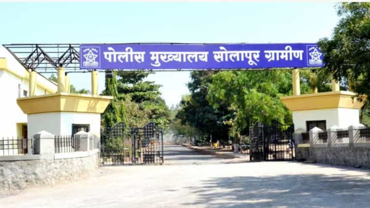 धक्कादायक! हॉटेल मॅनेजरला मालकाची नग्न करून मारहाण धक्कादायक! हॉटेल मॅनेजरला मालकाची नग्न करून मारहाण