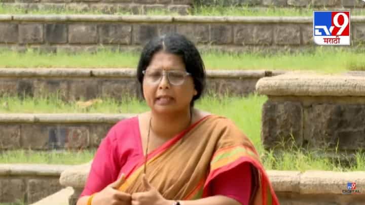 Sushma Andhare : मतदार यादीतील घोळ अन् मतचोरीवरून निवडणूक आयोगावर अंधारेंचा गंभीर आरोप Sushma Andhare : मतदार यादीतील घोळ अन् मतचोरीवरून निवडणूक आयोगावर अंधारेंचा गंभीर आरोप