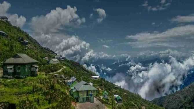 या सुंदर देशात भारताचे 10 हजार होतात 24 लाख, फक्त 2 हजारांमध्ये प्लॅन करा संपूर्ण ट्रीप