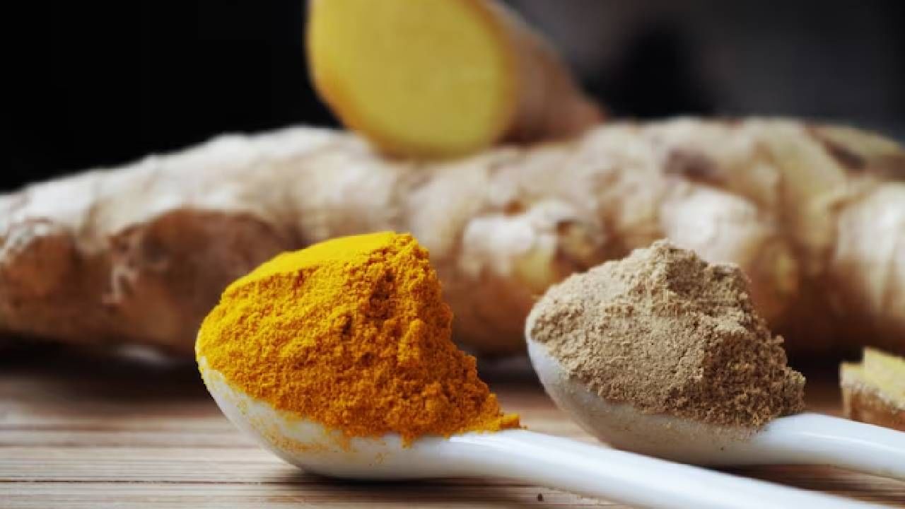 हिवाळ्यात स्वत:ला निरोगी ठेवण्याचे मोठे आवाहन असते. शरीराची विशेष काळजी घ्यावी लागले. आपण थोडे जरी दुर्लक्ष केले तर आजारी पडण्याची शक्यता अधिक असते. 