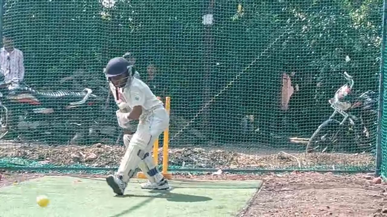 वनराजला घेऊन मुंबईला गेल्यानंतर त्याचा खेळ पाहून दिनेश लाड खूपच प्रभावित झाले. त्याच क्षणी त्यांनी सुधीर पोळ यांना सांगितले की, "मी वनराजला दत्तक घेत आहे. त्याला चांगला खेळाडू बनविण्याची जबाबदारी माझी आहे. त्याला माझ्याकडे राहू द्या."