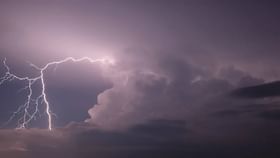 थंडीच्या लाटेसह अतिमुसळधार पावसाचा इशारा, अलर्ट जारी...