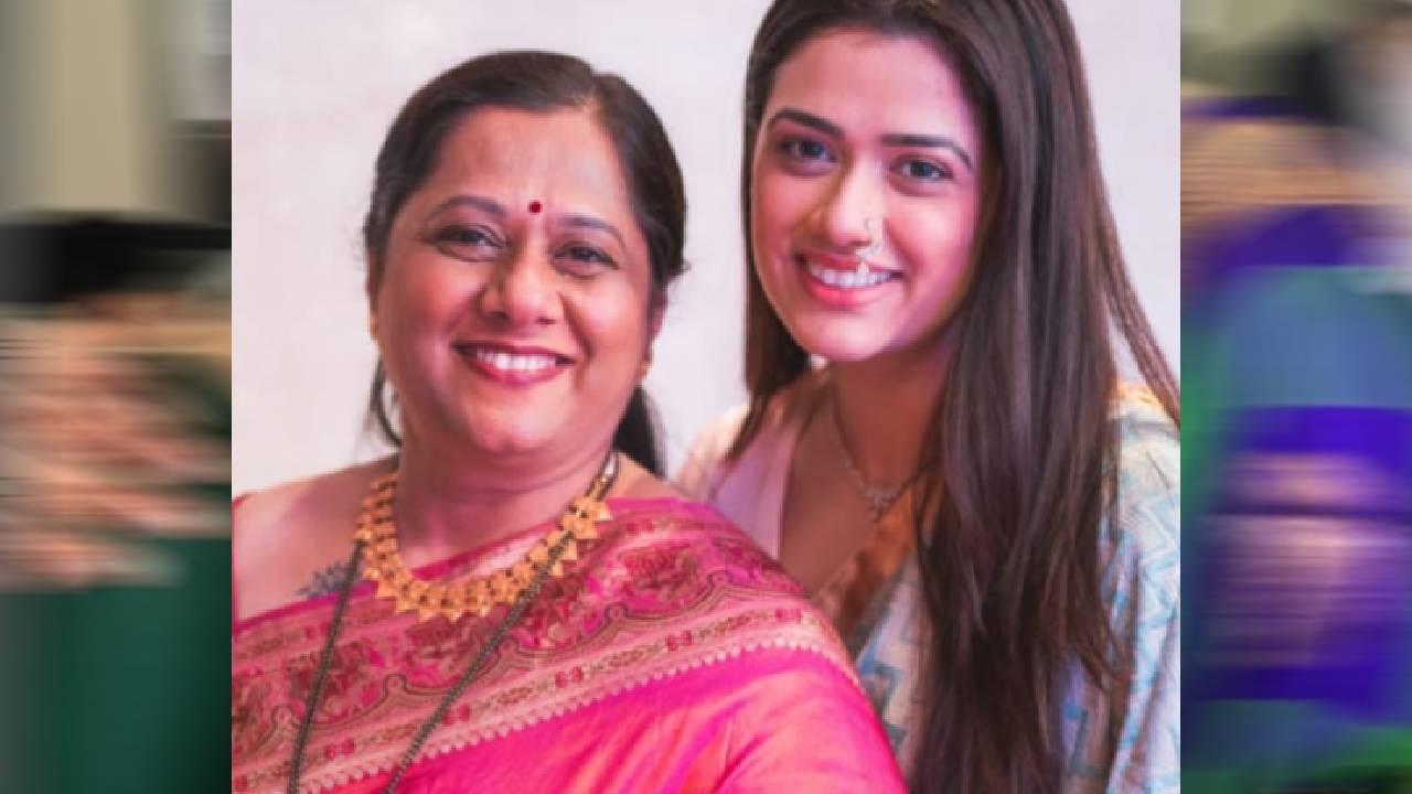 तिच्या या पोस्टवर आणि फोटोंवर भरभरून लाईक्स आले असून अनेकांनी कमेंट्स करत गिरीजाच्या आईला वाढदिवसानिमित्त शुभेच्छाही दिल्या आहेत. 