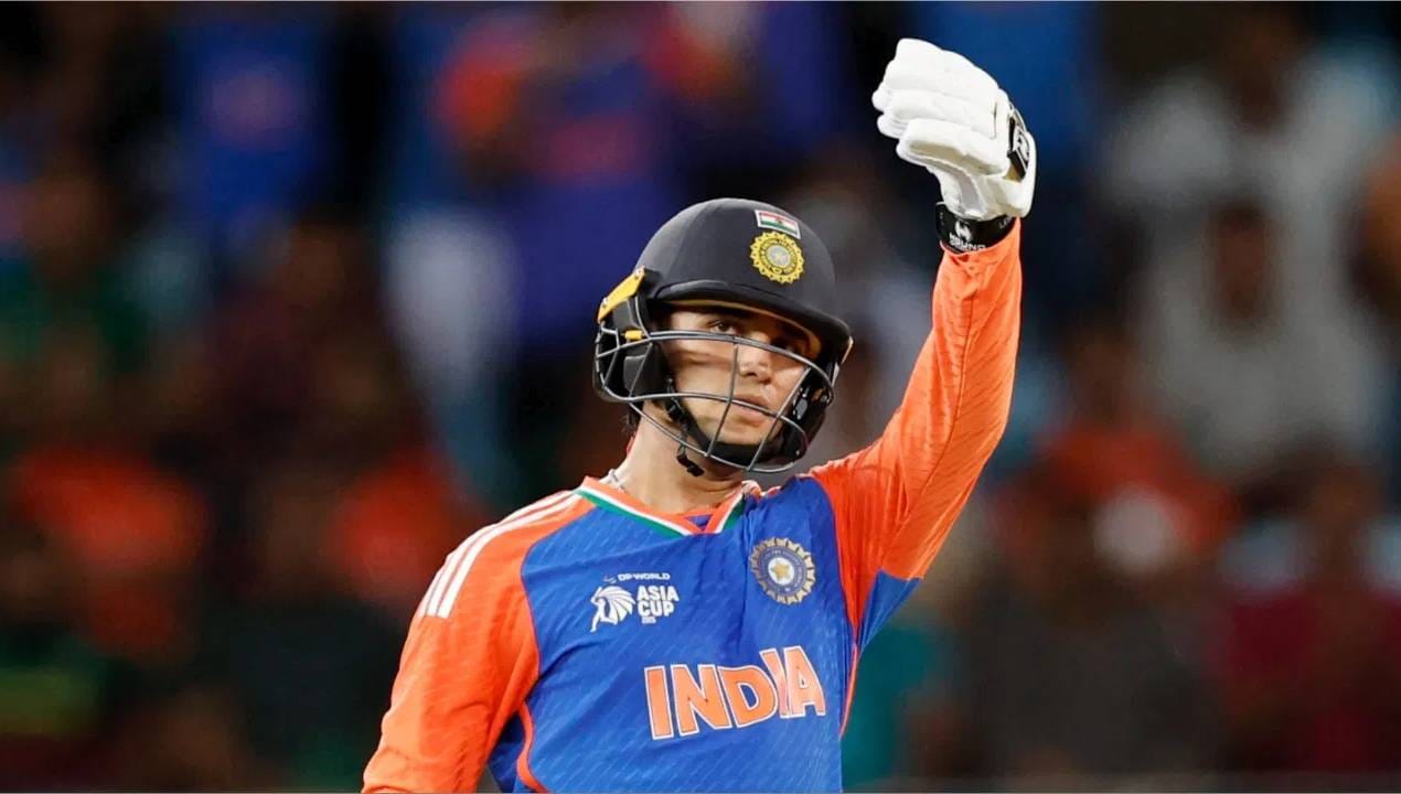 अभिषेक शर्मा टी20 क्रिकेट इतिहासात एका वर्षात 200च्या स्ट्राईक रेटने एका वर्षात सर्वाधिक धावा करणारा फलंदाज ठरला आहे. आतापर्यंत कोणत्याही फलंदाजाने वर्षाचा शेवट 200च्या स्ट्राईक रेटने केलेला नाही.  ( Photo: Instagram)