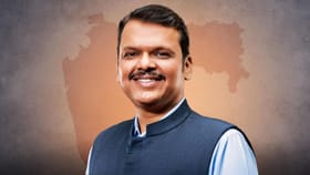 मला रात्रीची झोप येत नाही...सरकारच्या वर्षपूर्तीवर फडणवीस काय म्हणाले?.