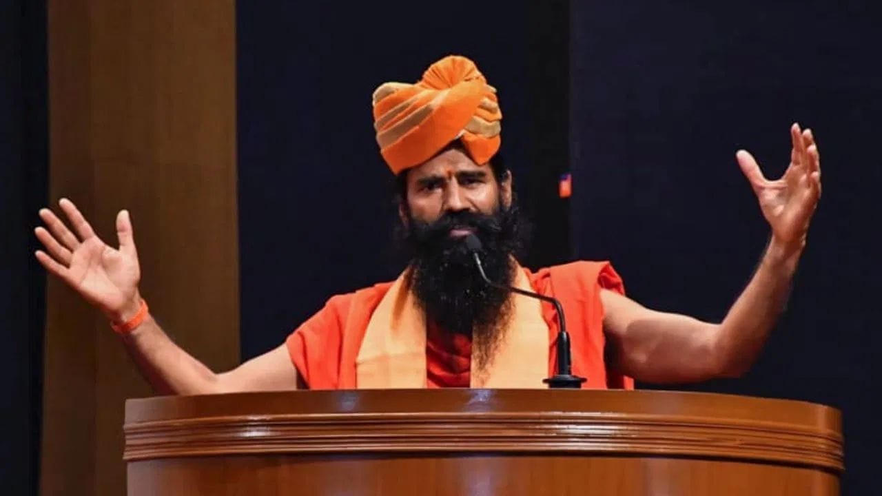 युरिक एसिड वाढवतंय सांधेदुखी ? रामदेव बाबांनी सांगितली 4 योगासने लवकर आराम देतील