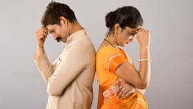 चपाती वाकड्या करते, चहा फिका बनवते..पती-पत्नीच्या भांडणाची अजब कारणे.