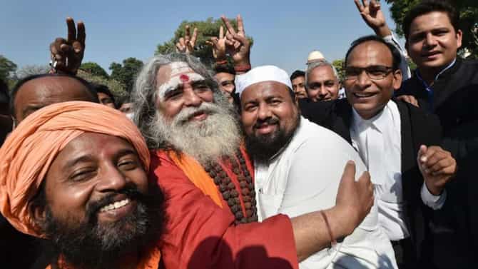 भारतात हिंदू जास्त गरीब कि मुसलमान ? आश्चर्यकारक आकडेवारी समोर