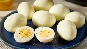 Eggs Safety : अंडी खाणाऱ्यांनो सावधान! अंड्यात सापडले नायट्रोफ्युरान्स.