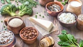 दूध न पिताही हाडे होतील मजबूत, कॅल्शियमची पॉवर असलेले हे 7 पदार्थ खा...