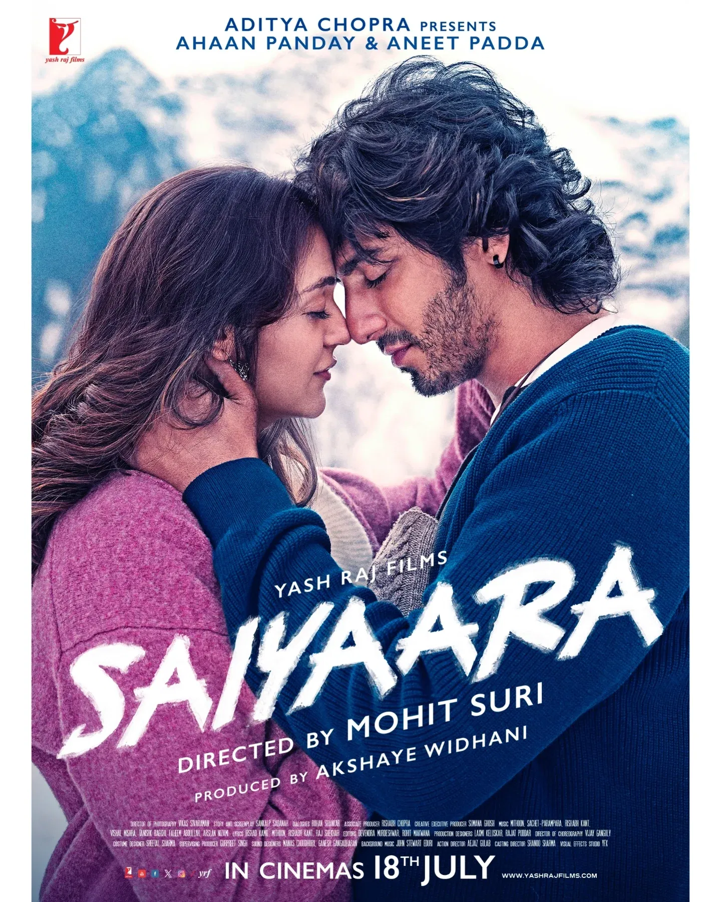 शूटच्या आधीच्या काही महिन्यांत आम्ही खूप चांगले मित्र झालो. खूप भेटलो. आमच्या शंका‑कुशंका, भीती शेअर केल्या. त्यामुळे सेटवर गेले तेव्हा मला खूप सुरक्षित आणि कम्फर्टेबल वाटलं, कारण आम्ही एकमेकांच्या पाठीशी उभे होतो, असेही अनीत पड्डाने म्हटले.