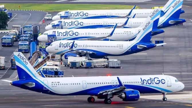 मोठी बातमी! विमान कंपन्यांच्या मनमानी कारभाराला मोठा ब्रेक, सरकारने दिले निर्देश, आता..