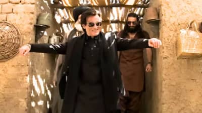 कोण होता रेहमान डकैत? धुरंधरमध्ये अक्षय खन्नाने साकारली गँगस्टरची भूमिका, आईची हत्या करून कापलेल्या शिराने खेळला होता फुटबॉल